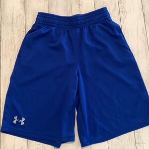 Under Armour Shorts SZ Youth Medium